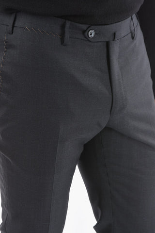 SARTO Lined Suit with Flap Pocket and Visible Stitching