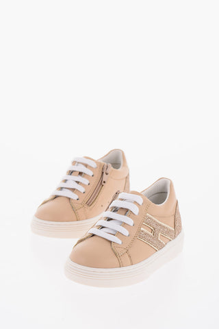 Sneakers in Pelle con Zip Laterale e Dettagli Glitter