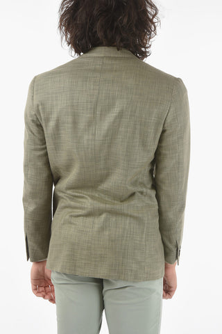 no vent notch lapel VOGUE double-breasted blazer