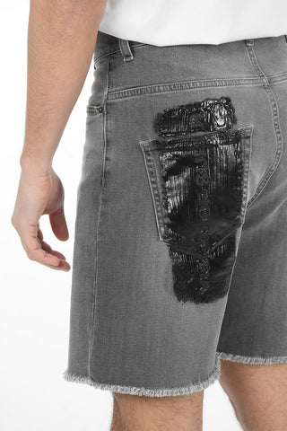 Shorts in Denim con Orlo Sfrangiato