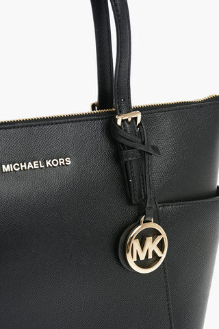 Barsa Tote in Pelle Martellata con Hardware Dorati