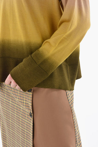 Shaded Effect Hem Crew-Neck Sweater