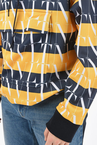 Printed Hoodie With Maxi Front Pocket