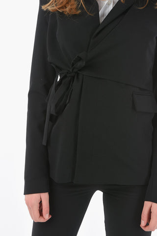 Jacket PEPEX with overlapping panel and laces closure