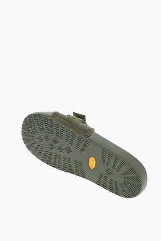 Chevron Details Rubber Slides with Touch Strap Clousure