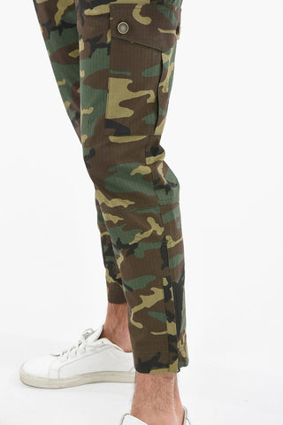 Pantaloni Cargo in stampa Camou con Zip alla Caviglia