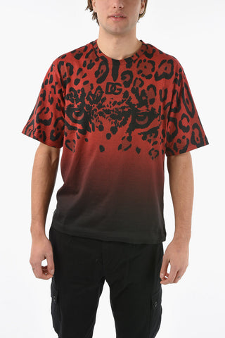 HOT ANIMALIER T-shirt Girocollo con Stampa Leopardo