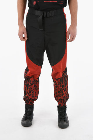 HOT ANIMALIER Pantaloni Jogger In Nylon Con Stampa Leopardo