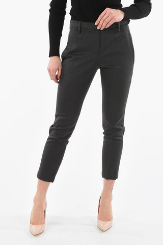 Pantalone Boyfit con Silhouette a Sigaretta e Passante con Monile