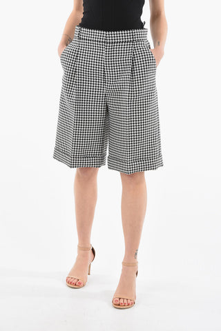 Houndstooth Motif Single-Pleat Tailored shorts