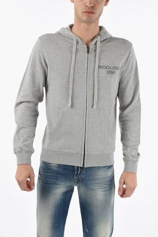 Solid Color Sweatshirt with Hood and Zip Closure