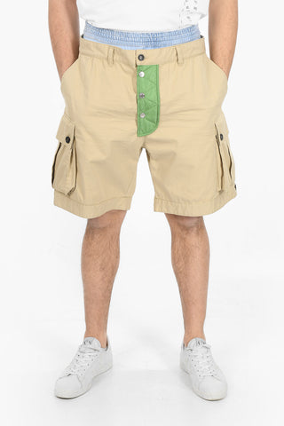 Shorts con Elastico in Vita e Logo Patch sul Retro