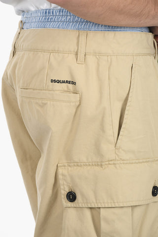 Shorts con Elastico in Vita e Logo Patch sul Retro