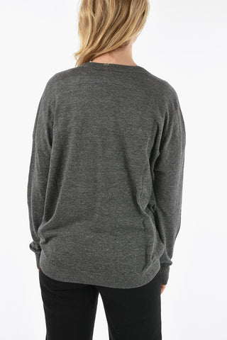 Maglia in Misto Lino Collo a V e Taschino con Monile