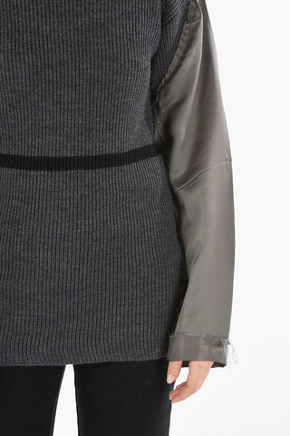 ARTISANAL Ribbed Wool Pullover with Crew-neck and Contrasting Sleeves