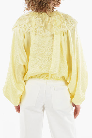 Lace Collar Bat Sleeved Blouse