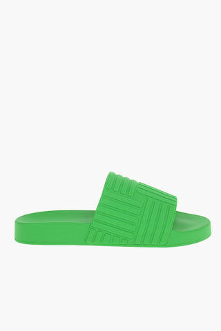 Ergonomic-rubber SLIDER Slides in Geometric Motif