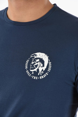 Contrasting Logo Crew-Neck T-Shirt