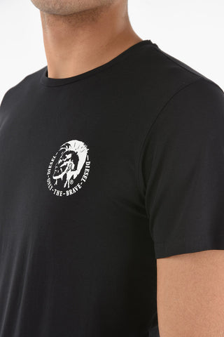 Contrasting Logo Crew-Neck T-Shirt
