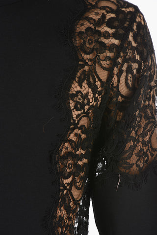 Long Sleeves Lace T-shirt with Golden Plaqued Logo Patch
