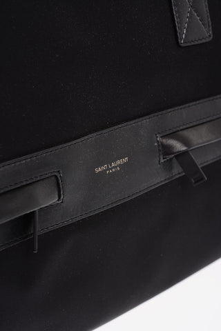 Borsa Duffle in Nylon con Manici e Dettagli in Pelle