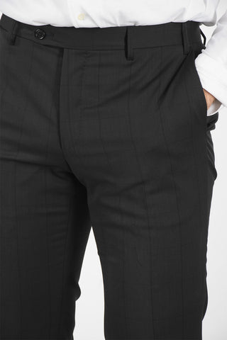 Windowpane Check ACADEMY Suit with Flap Pocket and Peak Lapel