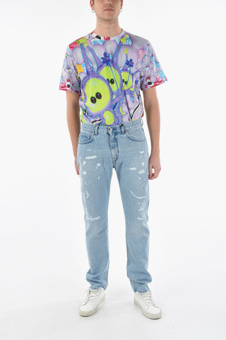 Distressed Mitchel Fit Denims with Light Wash and Medusa Logo Patch 17cm