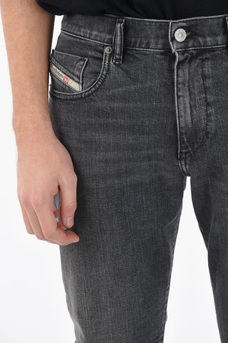 LIBRARY Slim-Fit Jeans STRUKT Mid-Rise 16cm