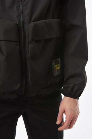 Giacca a Vento Hoodie PACKABLE con Toppa AMBUCH WKSP 