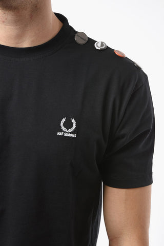 FRED PERRY Oversize T-shirt with Embroidered Logo and Brooches Detailing