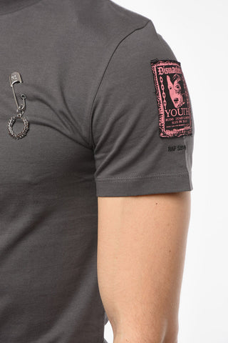FRED PERRY Two-toned T-shirt with Brooches and Patch Detailing
