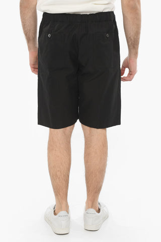 Shorts a Gamba Diritta con Pieghe e Elastico in Vita