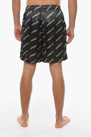 Shorts Con Coulisse E Stampa Logo Allover