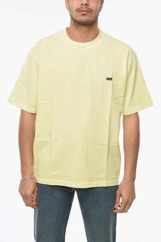 T-shirt Girocollo con Inserti Decorativi e Mini Logo Patch a Contrasto
