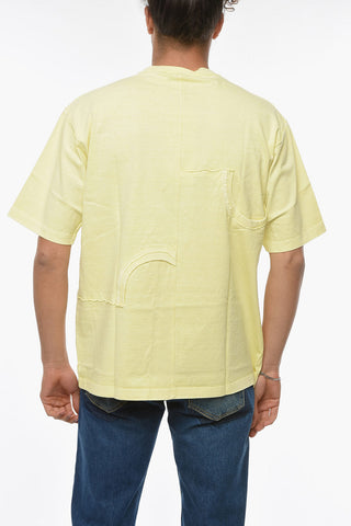 T-shirt Girocollo con Inserti Decorativi e Mini Logo Patch a Contrasto