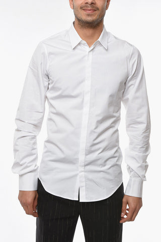Hidden Closure Spread Collar Shirt