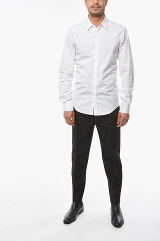 Hidden Closure Spread Collar Shirt