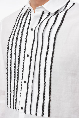 Plastron Shirt with Contrasting Broderie-anglaise