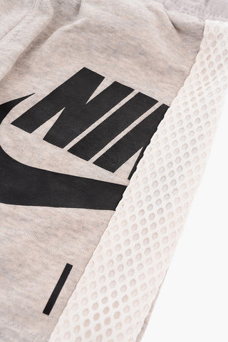 AIR Mesh Side Band Shorts and Contrasting Logo T-shirt Set