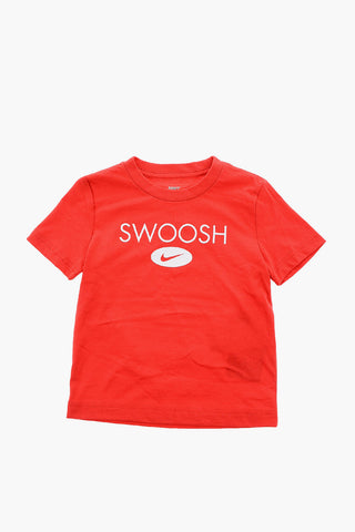 T-Shirt- und Shorts-Set SWOOSH mit kontrastierendem Logo