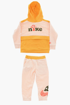 Sweatshirt- und Joggers-Set mit erhabenem Logo