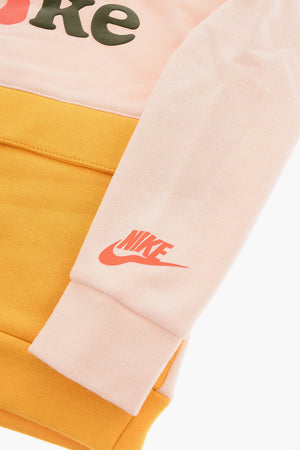 Sweatshirt- und Joggers-Set mit erhabenem Logo