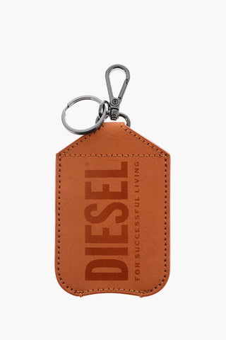 D-Logo TASKBOTTLE Holder Badge
