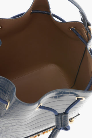 LOVE Bucket Bag aus Kunstleder in Krokodiloptik mit Maxi-geprägtem Logo