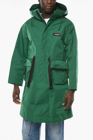 UNDERCOVER X EASTPAK Parka in Nylon con Maxitasche