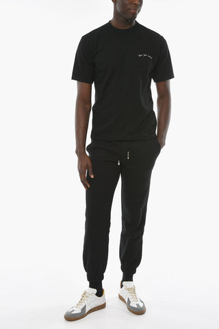 T-shirt a Spalla Bassa con Taschino e Lettering a Contrasto