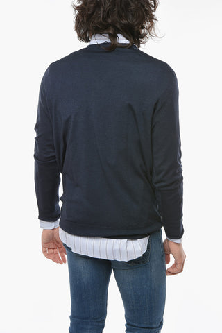 Lightweight Merinos Wool V-Neck Sweater