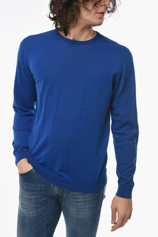 Solid Color Lightweight Crew-neck Sweater