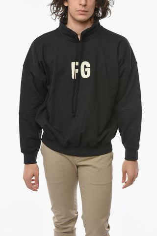 Felpa Mock Neck a Tinta Unita con Monogram a Contrasto