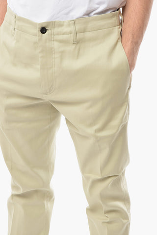 Pantaloni Chino a 4 Tasche con Bottone a Contrasto